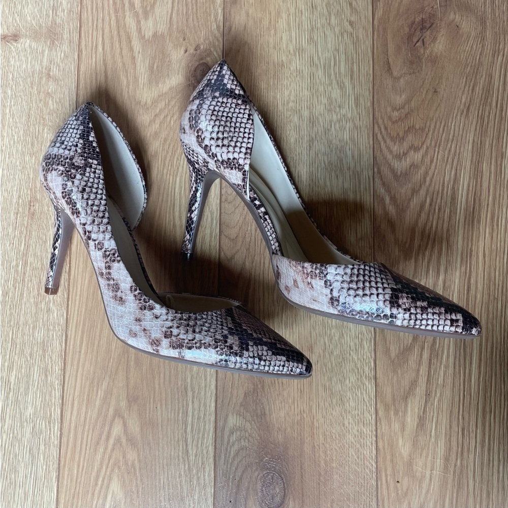 Jessica Simpson Brown Heels Classic Stiletto Design